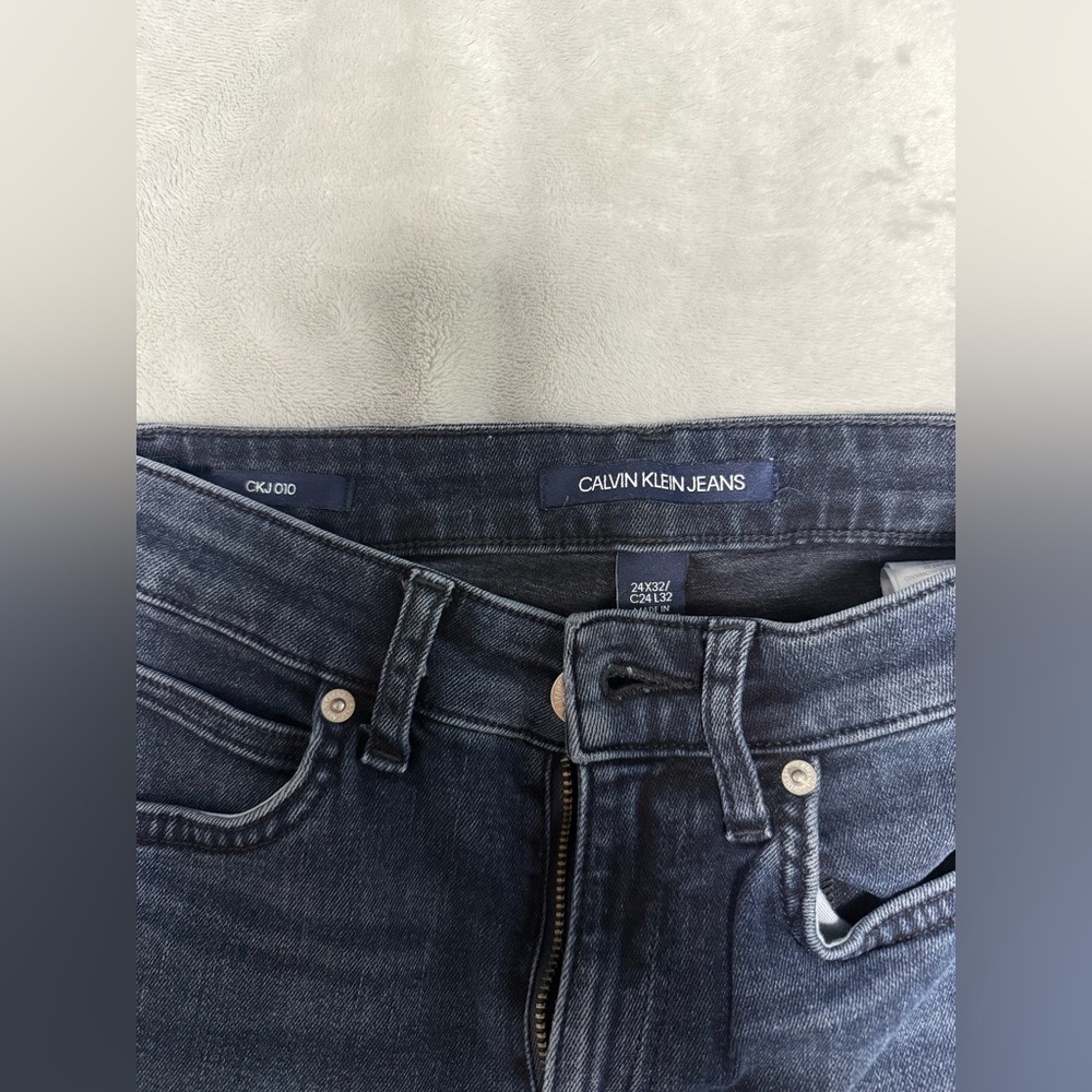 Calvin Klein Women's Deep Indigo Jeans